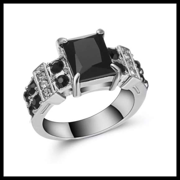 Jewelry - Beautiful Black Topaz and Simulated Diamond Ring